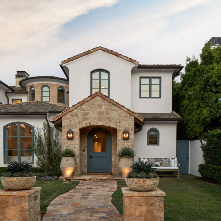 Snug Harbor Exterior Design