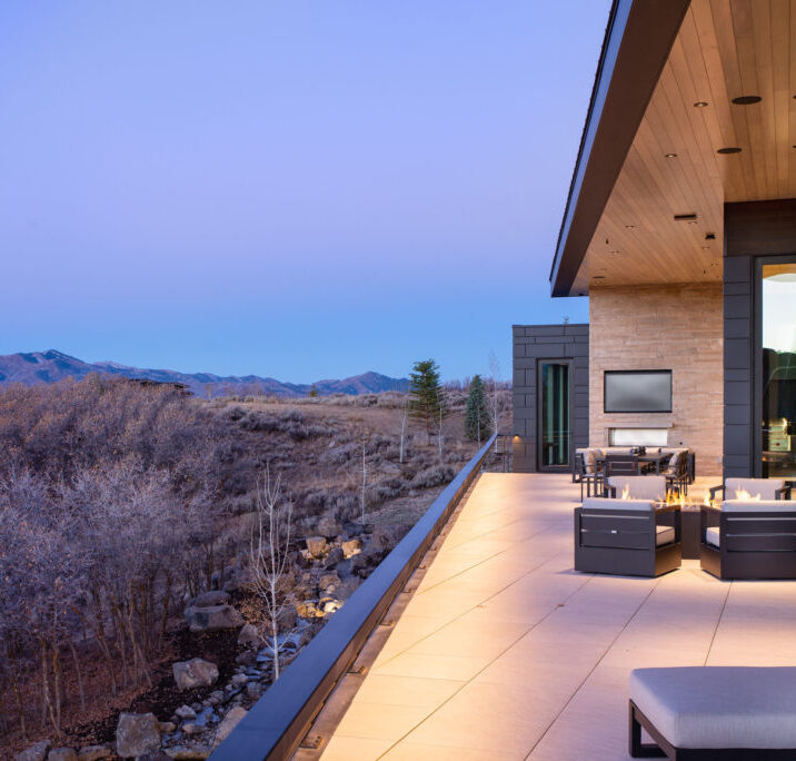 Promontory Exterior Design